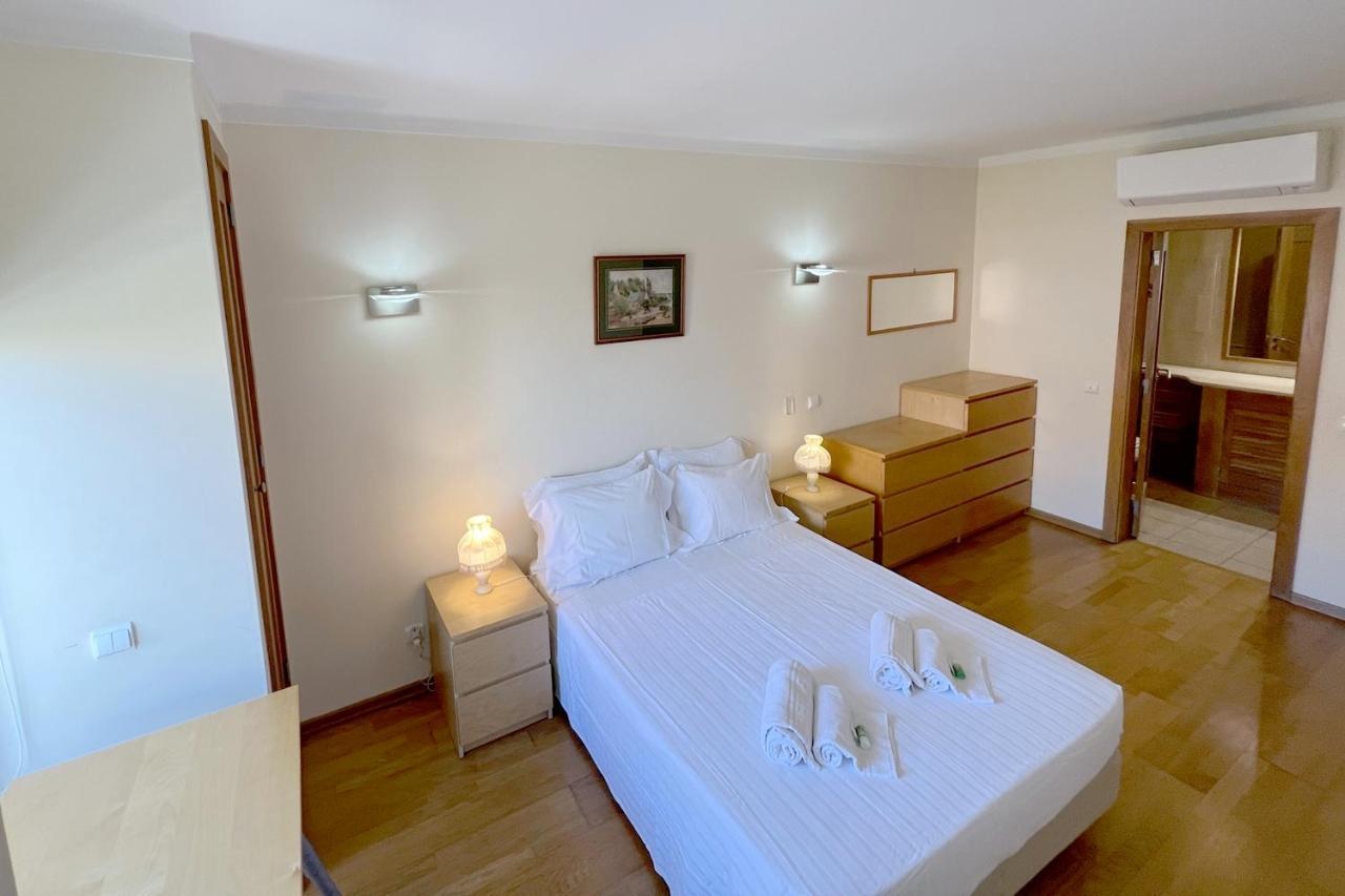 Apartment By The Beach With Parking And Wifi By Amcf Portimao Exterior photo